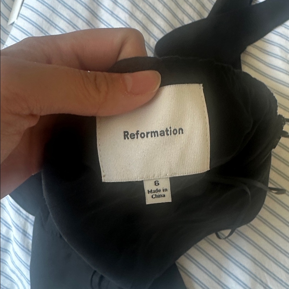 NWOT Reformation Tate Top Size 6 - Picture 3 of 6